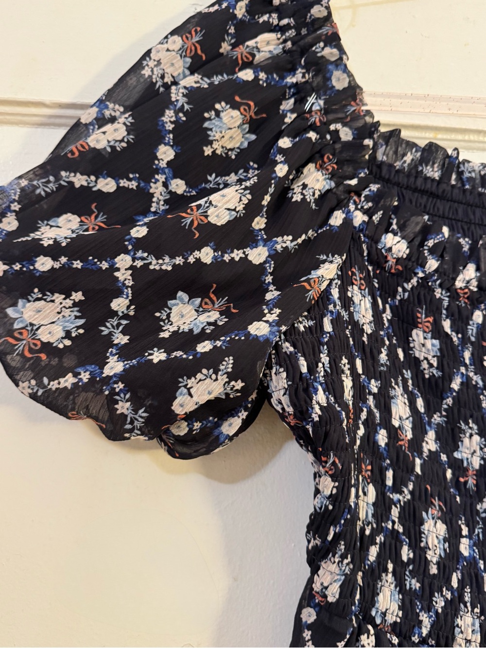 LC Lauren Conrad Smocked Midi Dress Ditsy Floral Ribbon Print NWT - Picture 3 of 6